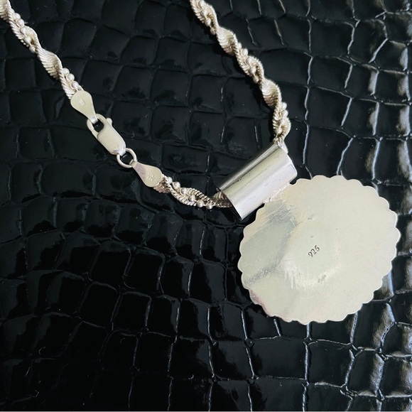 Grey Cat’s Eye Chrysoberyl Vintage Sterling Silver Dotted Pendant Chain … - Picture 5 of 8